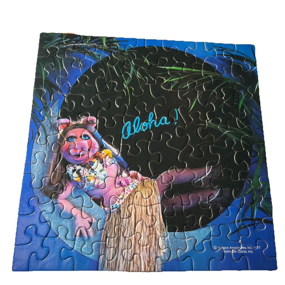 Springbok Vintage Mini Puzzle Muppets - Miss Piggy Pinup - ALOHA - 1977